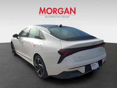 2025 Kia K5 - Photo 4