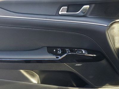 2025 Kia K5 - Photo 5