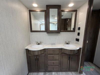 2020 Forest River RV Sandpiper — photo 28 view