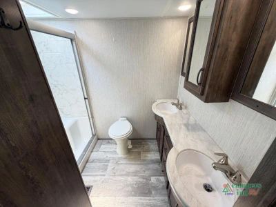 2020 Forest River RV Sandpiper — photo 24 view