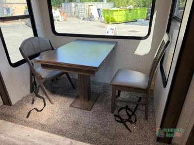 2020 Forest River RV Sandpiper — photo 17 view