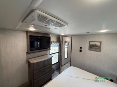2020 Forest River RV Sandpiper — photo 30 view