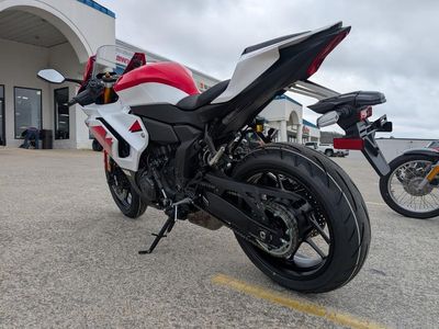2026 Yamaha YZF-R7 70th Anniversary Edition - Photo 6