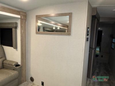 2022 Grand Design Imagine — photo 17 view