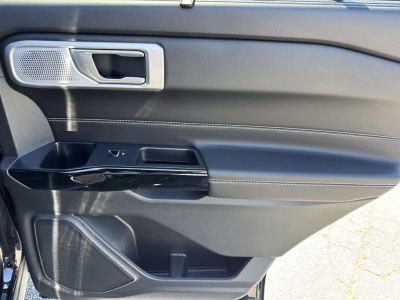 2023 Ford Explorer - Photo 16