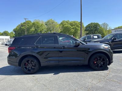 2023 Ford Explorer - Photo 8