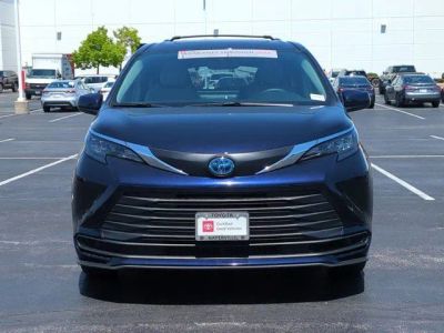 2025 Toyota Sienna - Photo 4