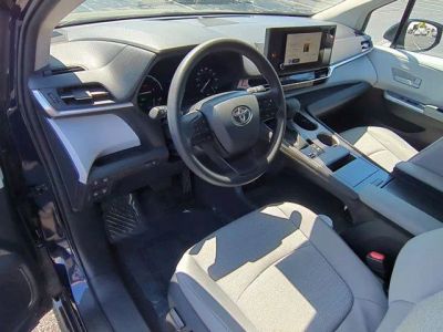 2025 Toyota Sienna - Photo 9