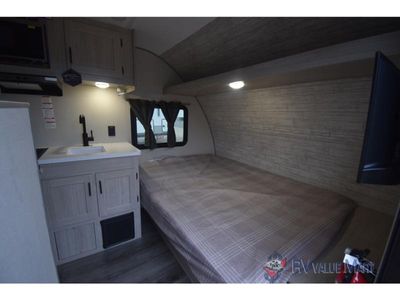 2026 Coachmen RV Catalina Summit Series 7 - Photo 7