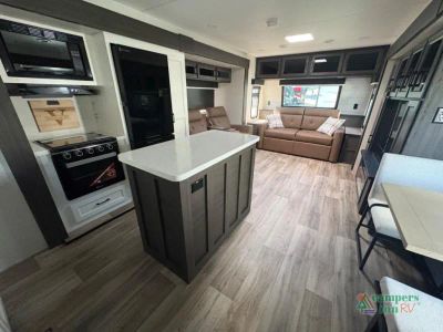2026 Venture RV SportTrek Touring Edition — photo 10 view