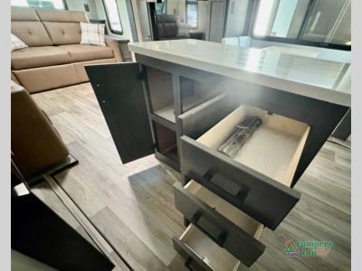 2026 Venture RV SportTrek Touring Edition — photo 31 view
