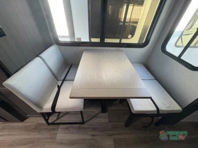 2026 Venture RV SportTrek Touring Edition — photo 38 view