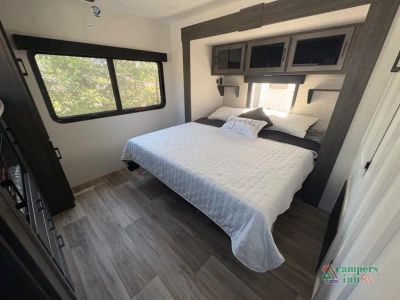 2026 Venture RV SportTrek Touring Edition — photo 46 view