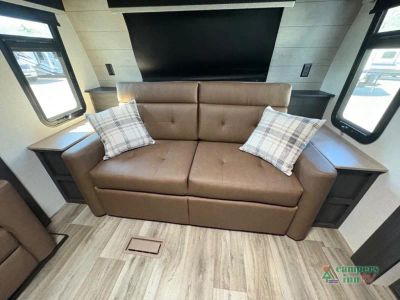 2026 Venture RV SportTrek Touring Edition — photo 34 view
