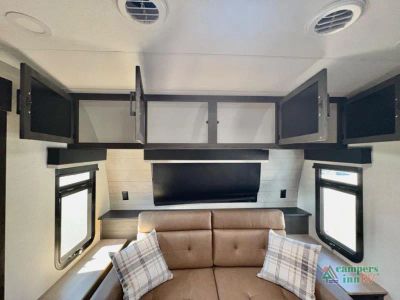2026 Venture RV SportTrek Touring Edition — photo 33 view