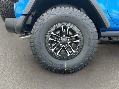 2026 Jeep Wrangler — photo 28 view