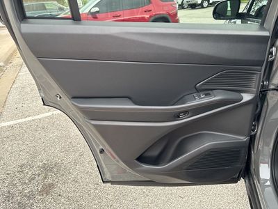 2026 Jeep Cherokee - Photo 41