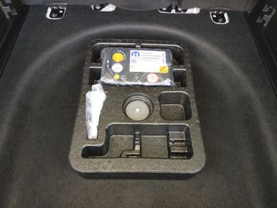 2024 Jeep Compass — photo 17 view