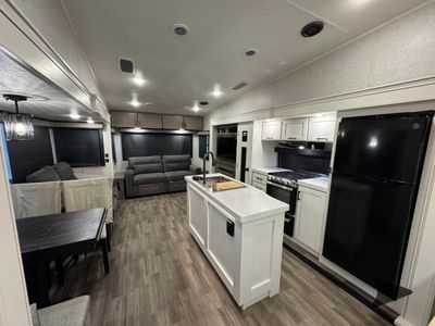 2025 Jayco Eagle HT - Photo 9