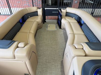 2026 Barletta Lusso L25U - Photo 17