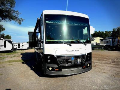 2021 Holiday Rambler Vacationer — photo 18 view