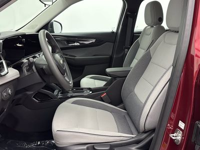 2025 Chevrolet Trailblazer - Photo 11