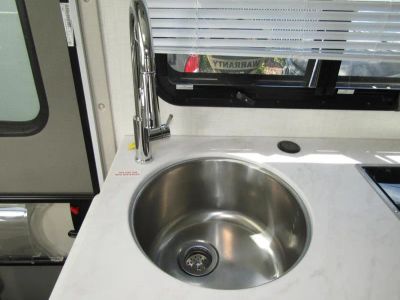 2026 Thor Motor Coach AXIS - Photo 8