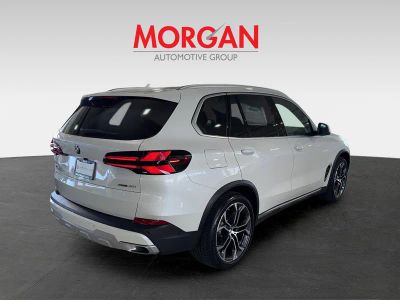 2025 BMW X5 — photo 8 view