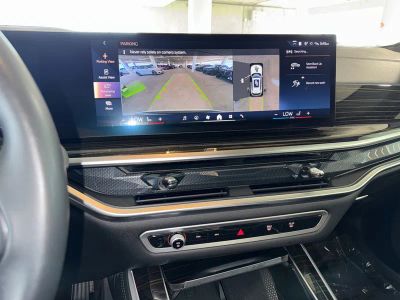 2025 BMW X5 — photo 27 view