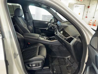 2025 BMW X5 — photo 12 view