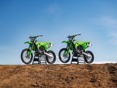 2026 Kawasaki KX112 - Photo 16