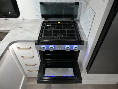 2027 Entegra ODYSSEY — photo 10 view