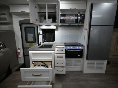 2027 Entegra ODYSSEY — photo 8 view