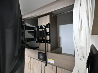 2027 Entegra ODYSSEY — photo 16 view