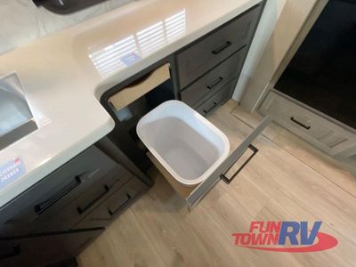 2026 Forest River RV Rockwood Signature - Photo 18