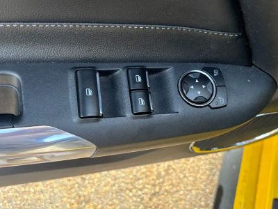 2017 Ford Mustang - Photo 9