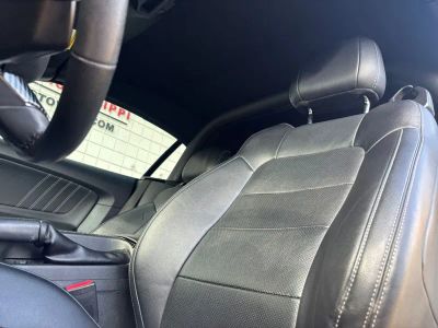 2017 Ford Mustang - Photo 12