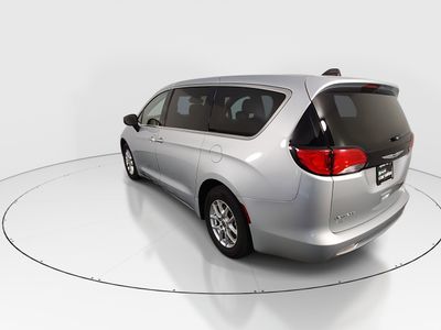 2023 Chrysler Voyager - Photo 5