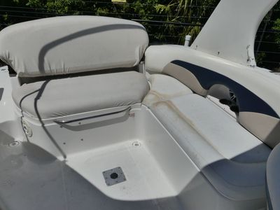 2008 Chaparral 256 SSX — detail view