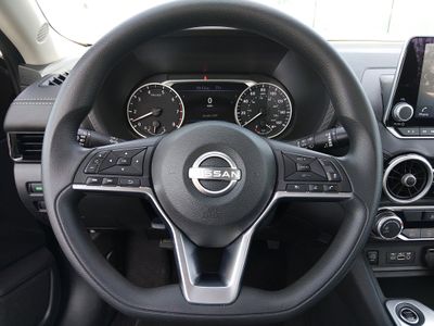 2024 Nissan Sentra — photo 12 view