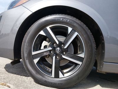 2024 Nissan Sentra — photo 10 view
