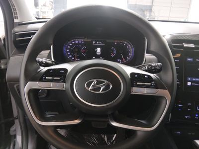 2024 Hyundai Tucson — photo 12 view