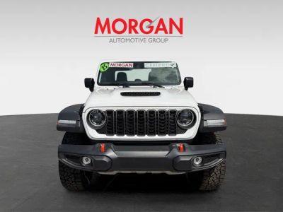 2025 Jeep Gladiator — photo 9 view