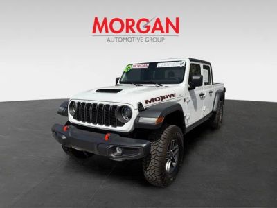 2025 Jeep Gladiator — side profile view