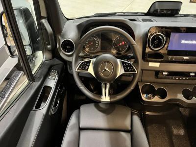 2026 Thor Motor Coach SANCTUARY - Photo 3