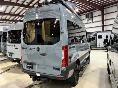 2026 Thor Motor Coach SANCTUARY - Photo 23