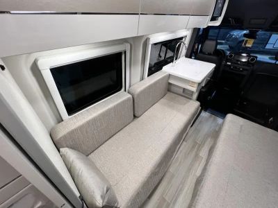 2026 Thor Motor Coach SANCTUARY - Photo 13
