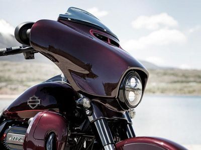 2019 Harley-Davidson CVO Street Glide - Photo 4