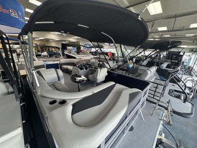 2026 Sylvan MIRAGE 8520 CRS - Photo 42