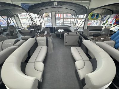 2026 Sylvan MIRAGE 8520 CRS - Photo 2